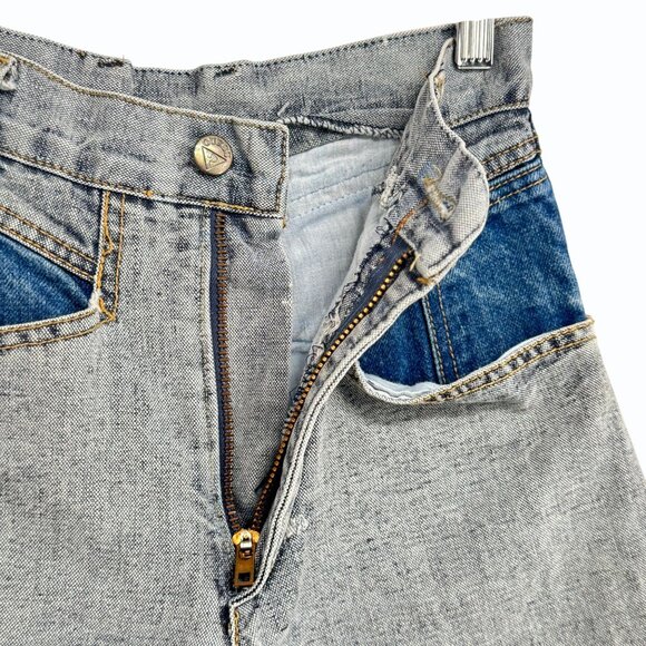 VTG Guess High-Waisted Two-Tone Denim Jeans Womens 28 Distressed Look - Picture 5 of 12